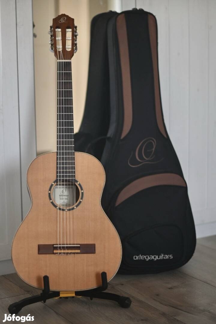 Ortega R122 3/4-es gitár
