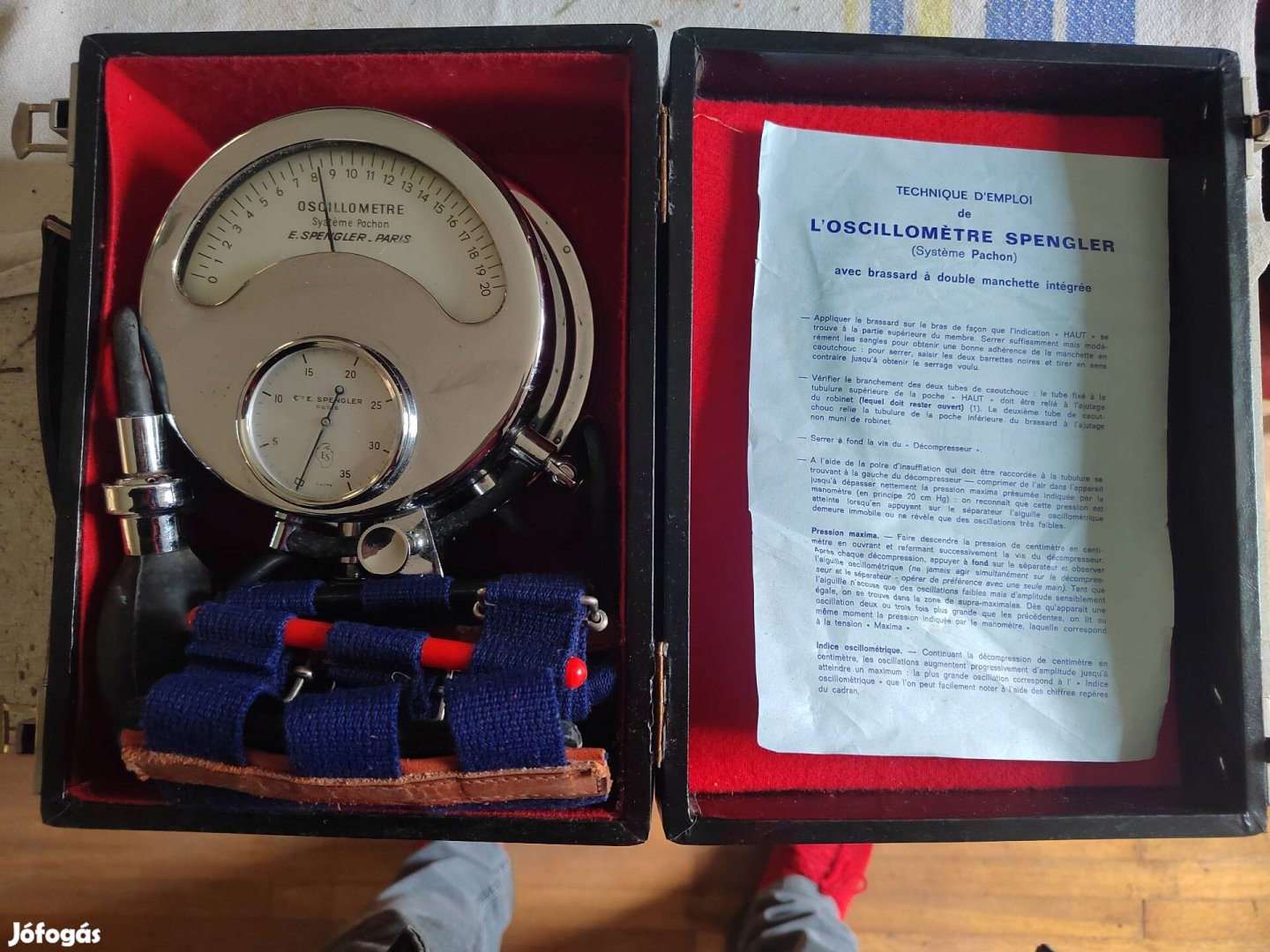 Oscillometre Francia régi vérnyomásmérő.