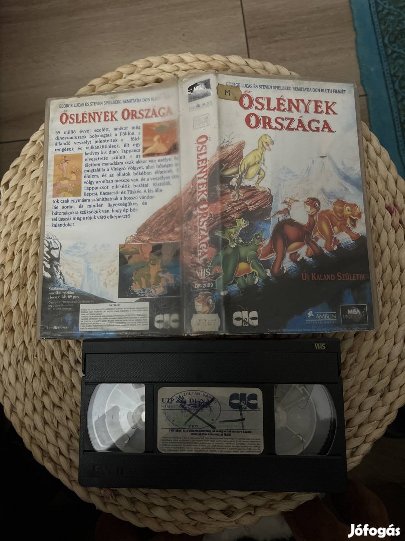 Őslények országa vhs r