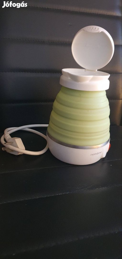 Összecsukható kompakt vízforraló átalakítóval