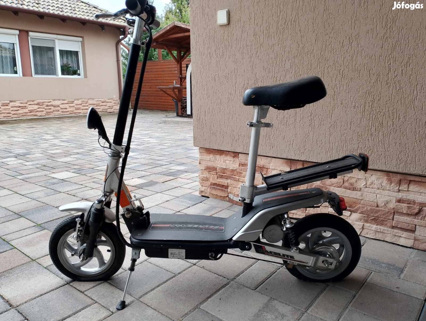 Összecsukható roller