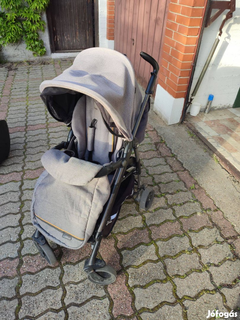 Összecsukható utazó Peg Perego babakocsi