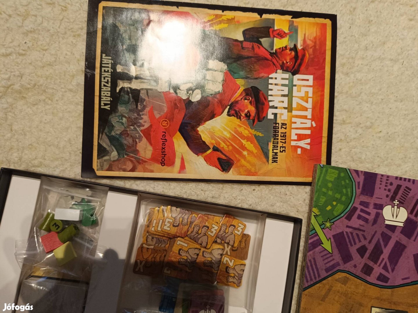 Osztalyharc társasjáték