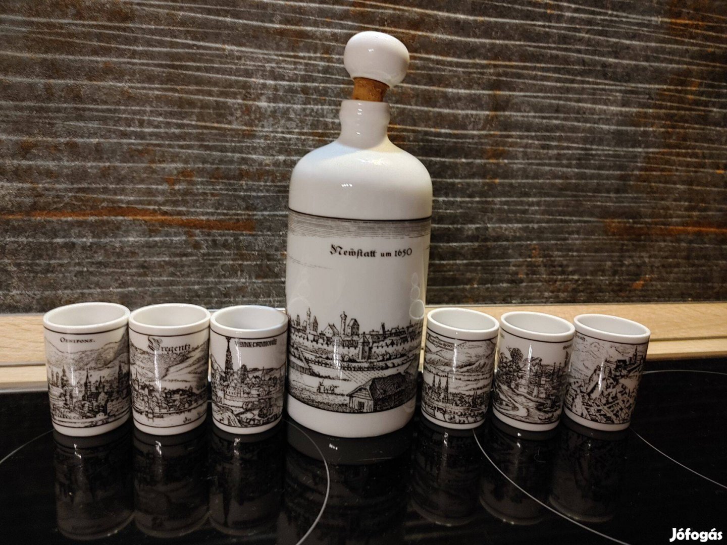 Osztrák porcelán pálinkás készlet városokkal