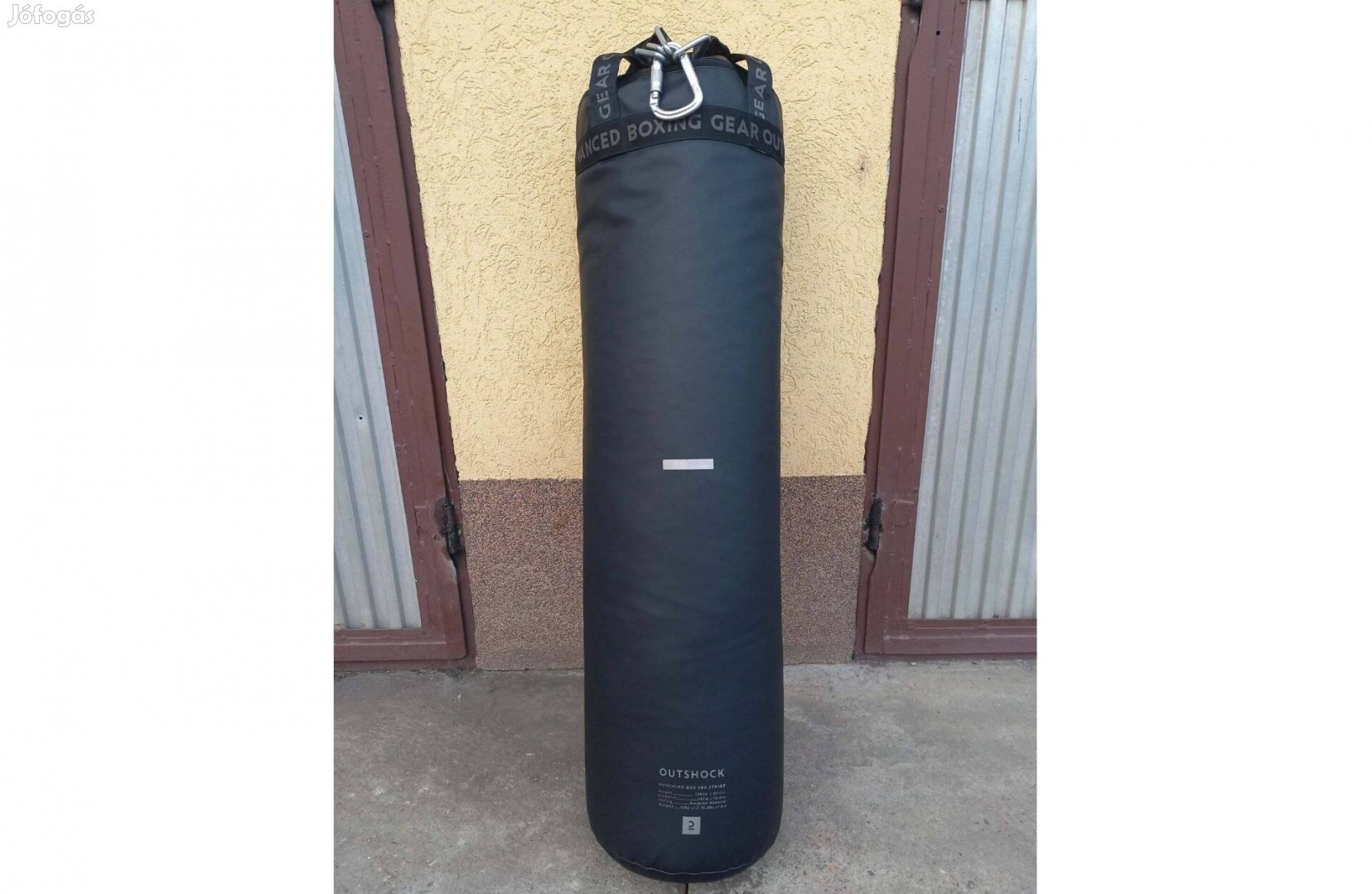 Outshock 500-as boxzsák 120x32 cm 32 kg Újszerű állapotú