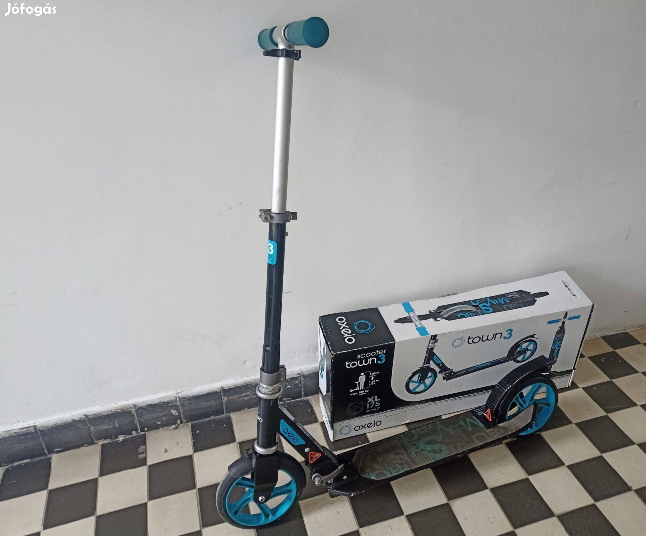 Oxelo Town 3 XL összehajtható roller, dobozával együtt