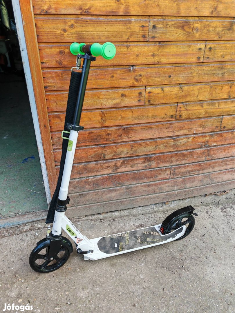 Oxelo fehér roller