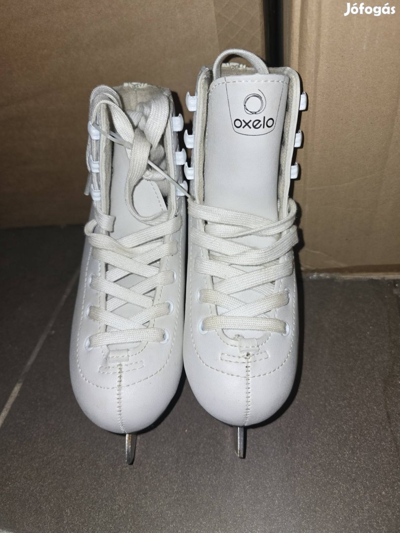 Oxelo kislány korcsolya, 31-es