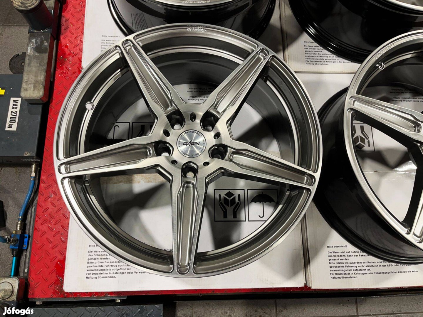Oxigin 19" 5x120 Új alufelni eladó 19 coll BMW VW Transporter