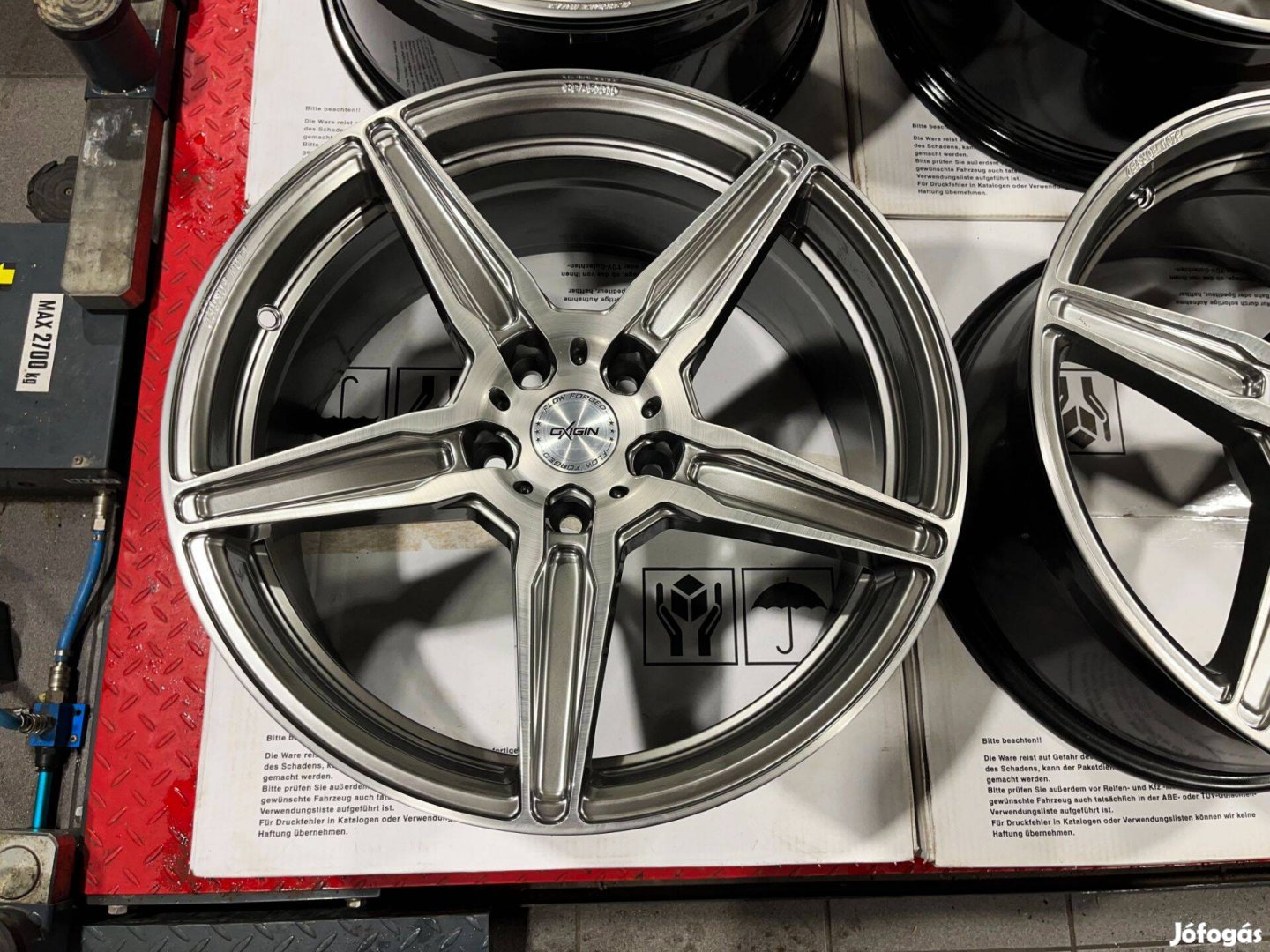Oxigin 19" 5x120 Új alufelni eladó 19 coll BMW VW Transporter