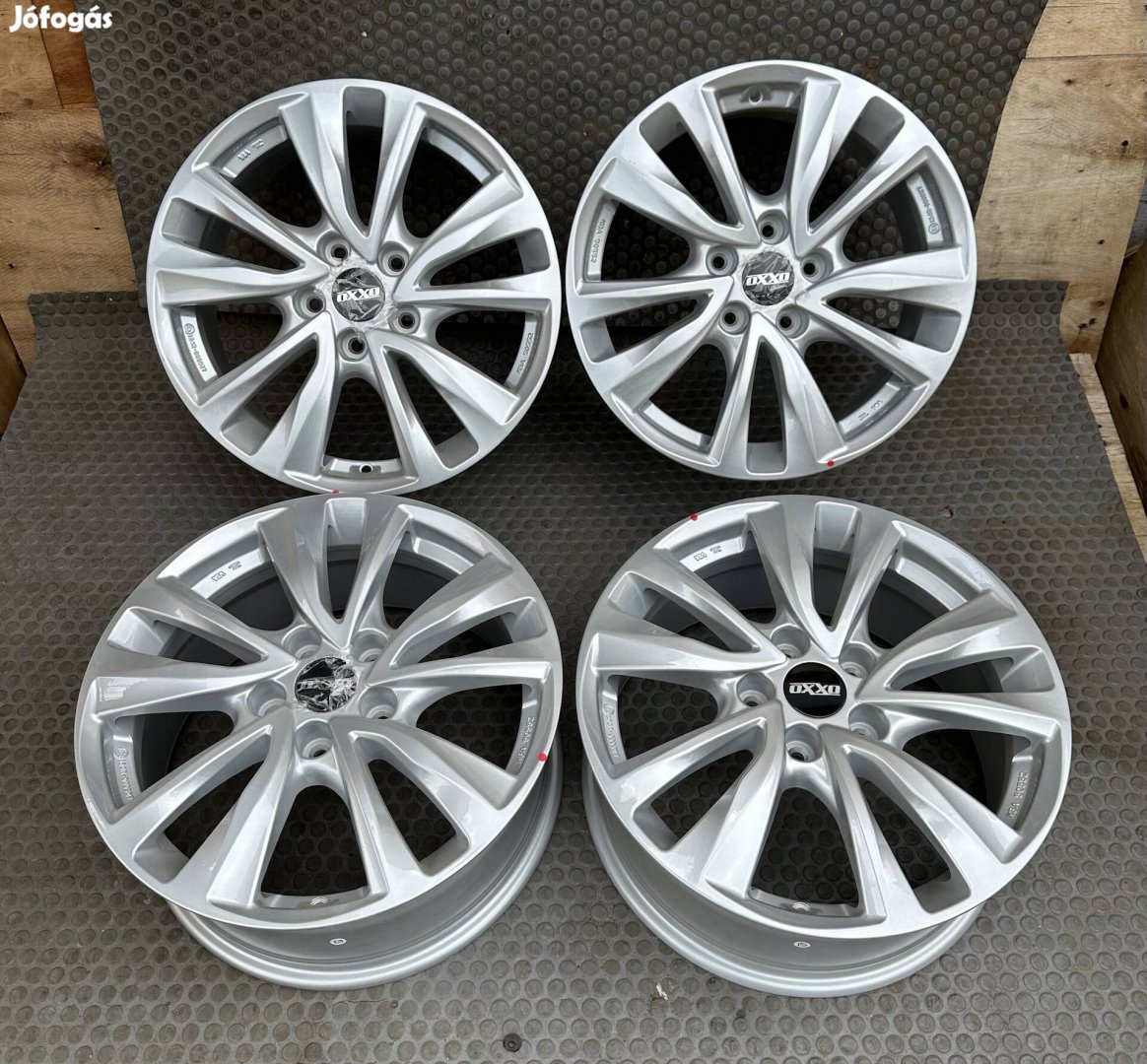 Oxxo új 17 alufelni 5x114.3 felni 17" Suzuki Toyota Nissan Honda