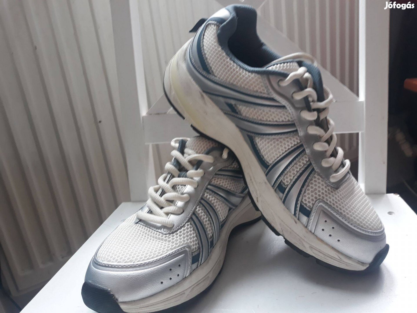 Oysho férfi cipő 40-es