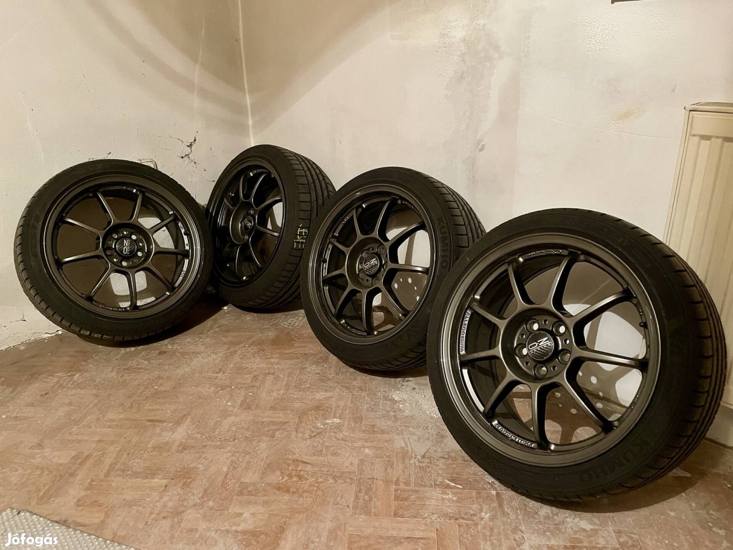 Oz alleggerita 5x100 r17 Kumho gumi 