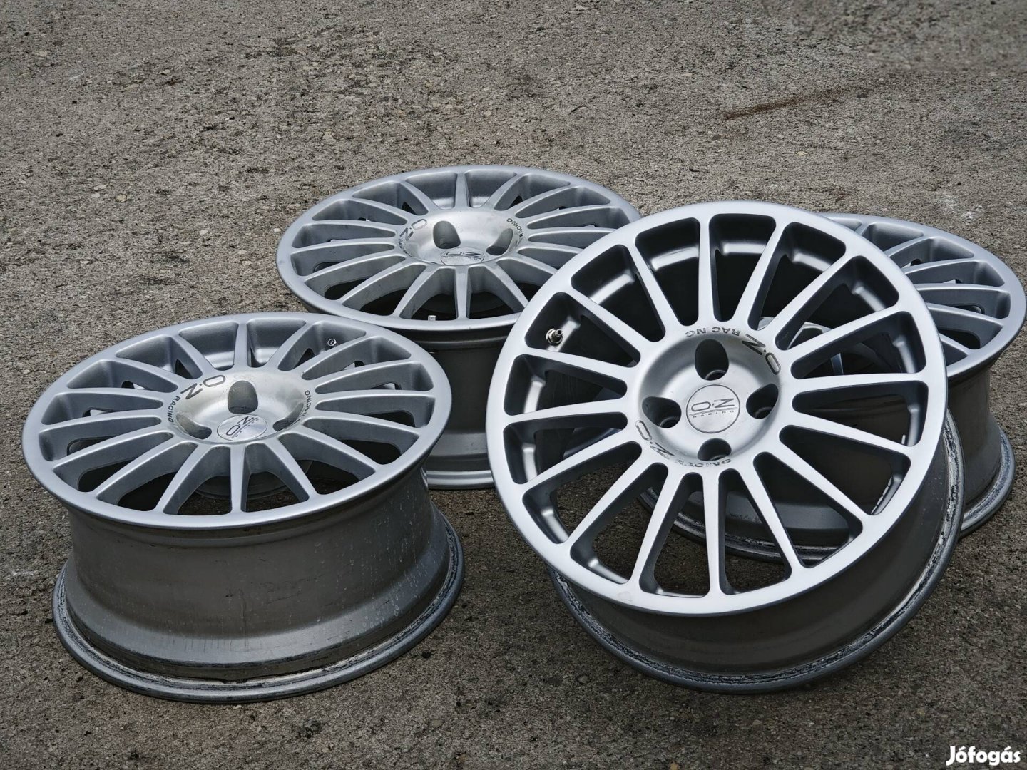 Oz superturismo 17 coll 4x100