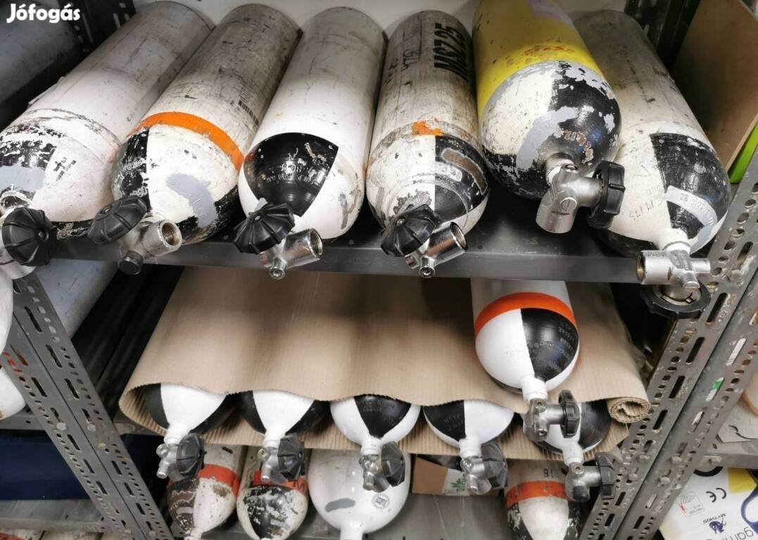 PCP 300 báros búvár palack eladó