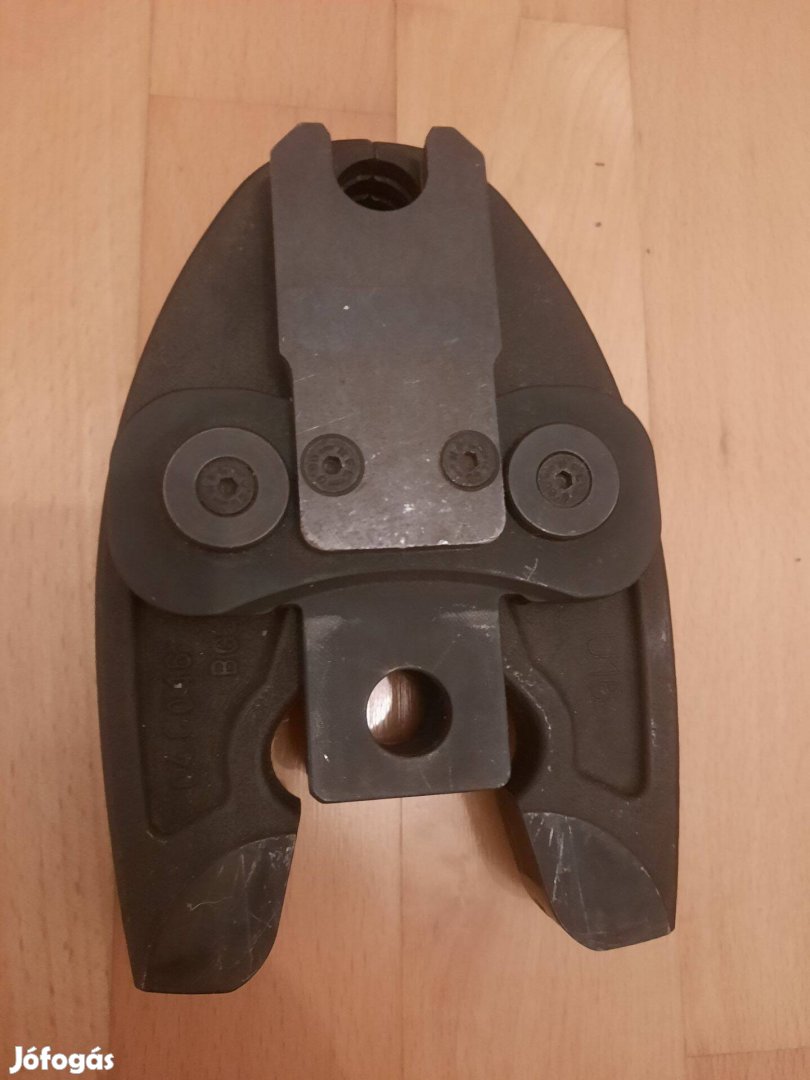 PE-X U16 Présfej. Újszerü