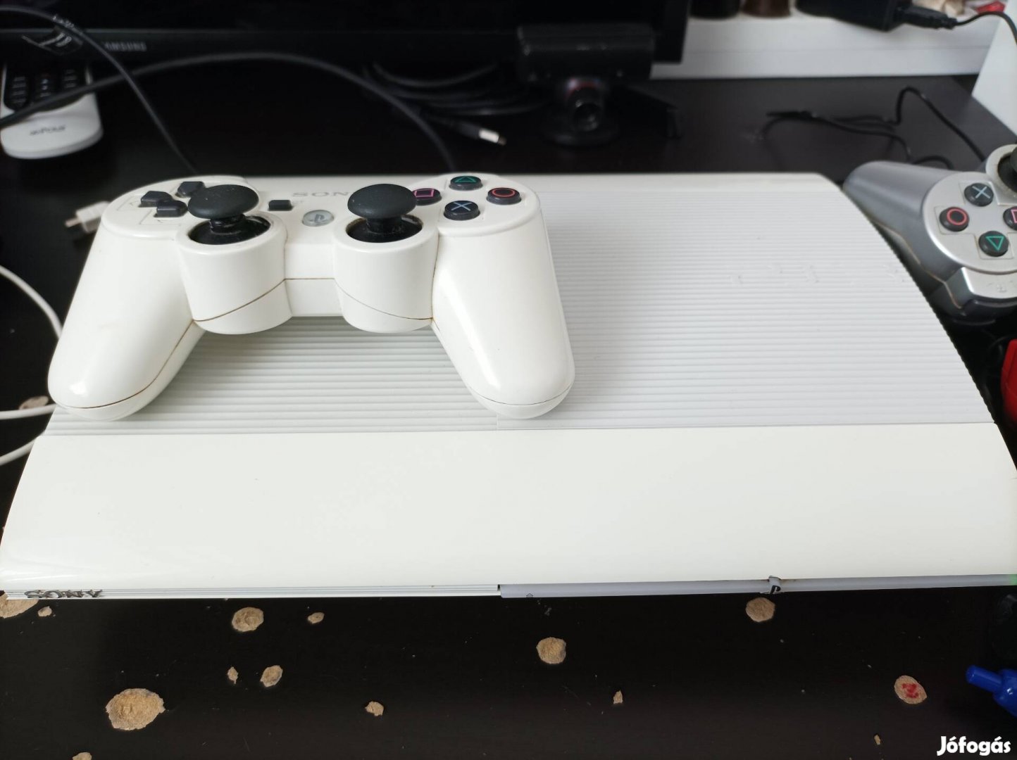PS3 superslim 12 GB white