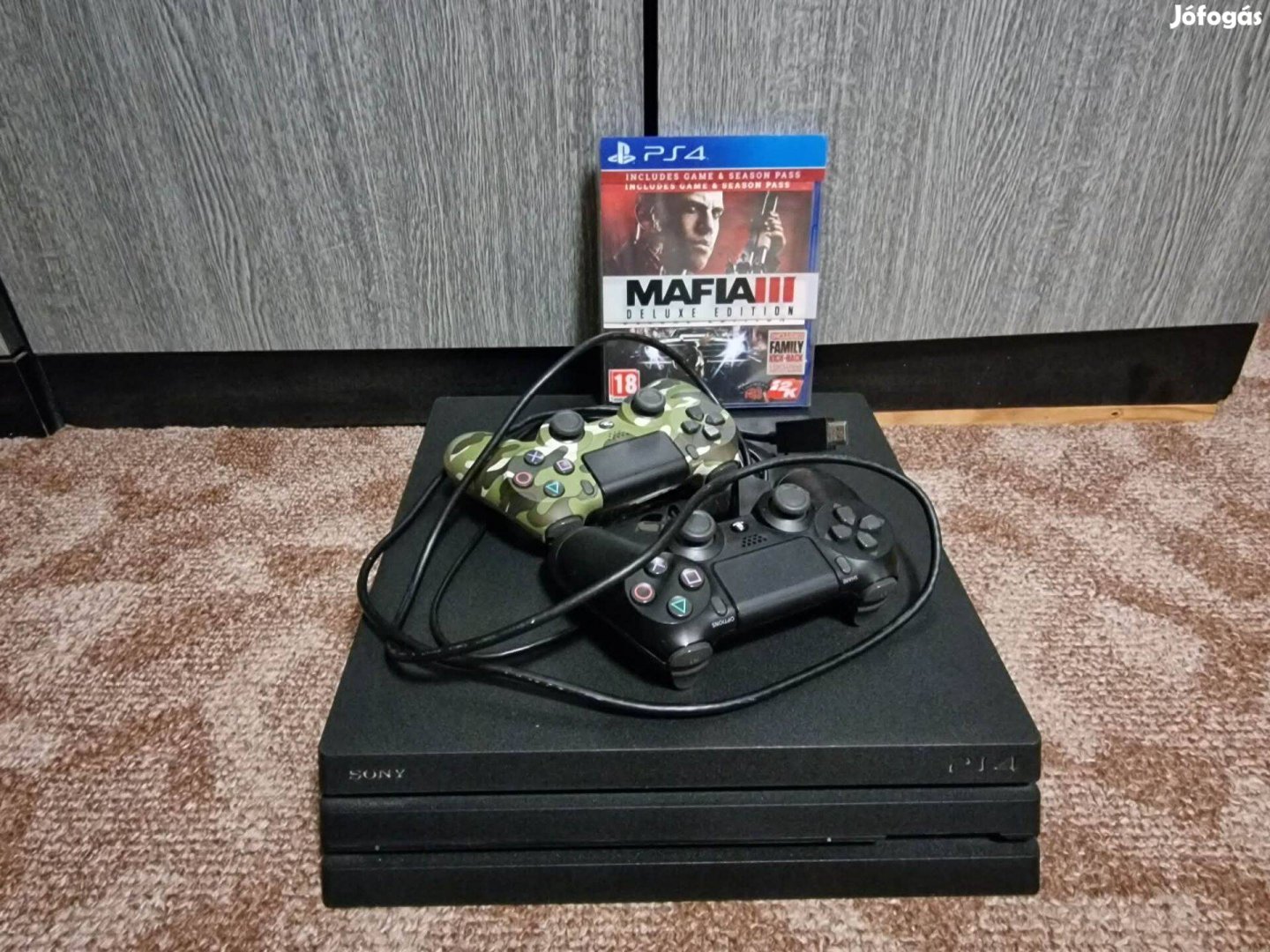 PS4 Pro 7016B 1TB 2kar