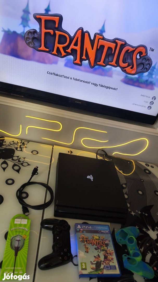 PS4 Pro. legjobb családi játékkal ! tisztítva 