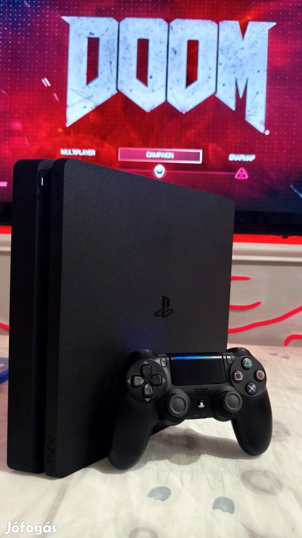 PS4 Slim. Gyönyörű újszerű tökéletes állapotban. 