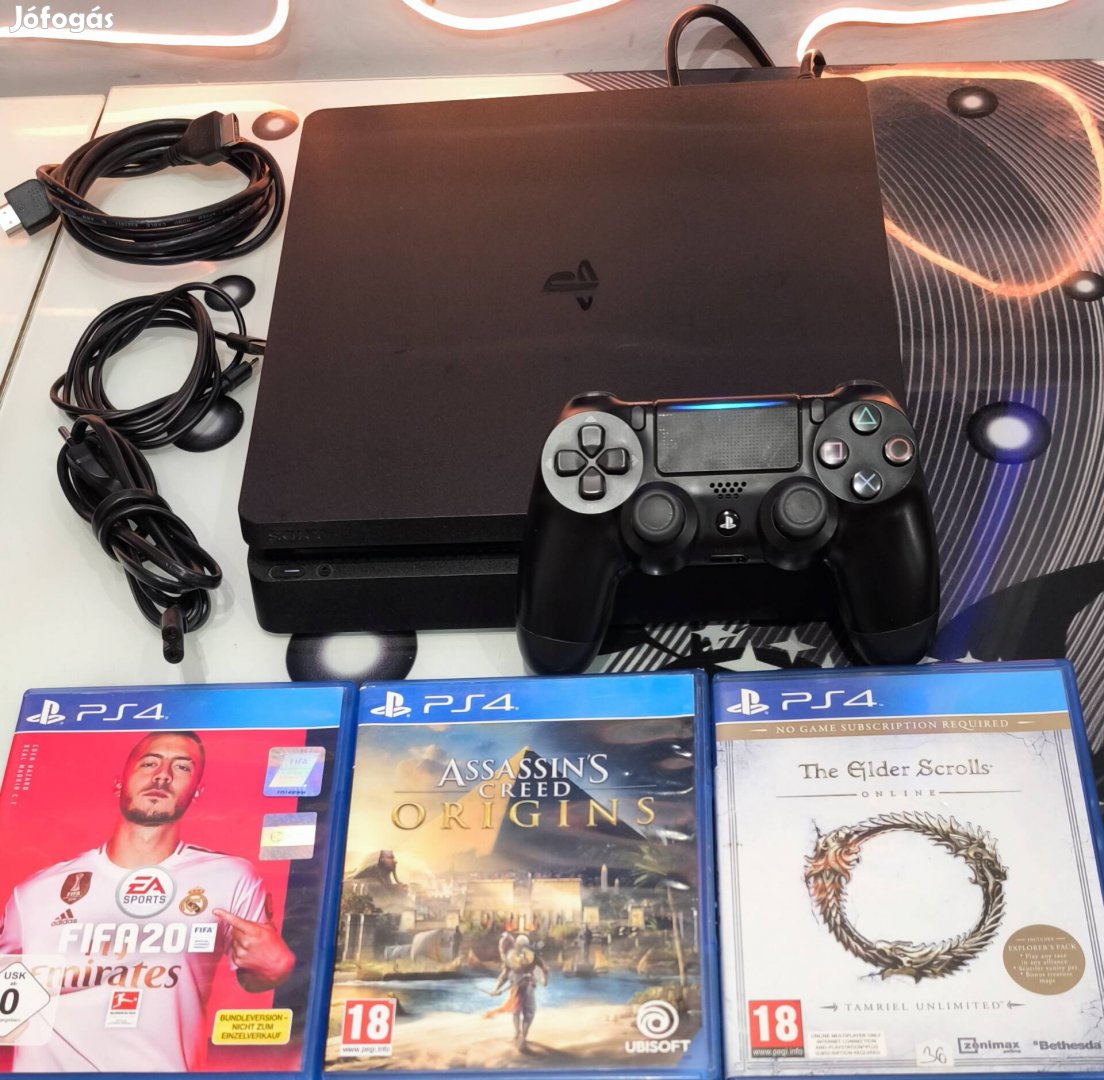 PS4 Slim. szép teljesen hibátlan. tisztítva. játékokkal. 