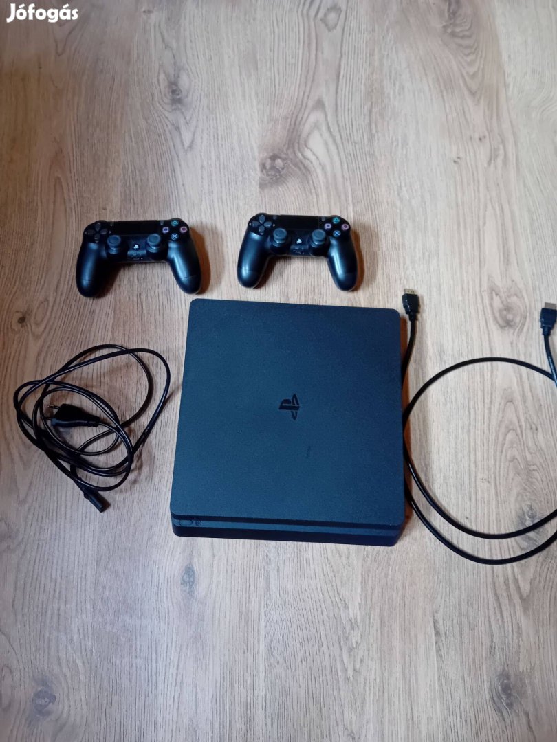 PS4 eladó, két játékkal