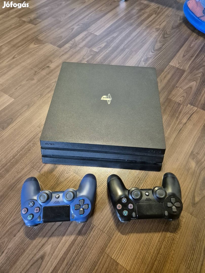 PS4 pro játék konzol