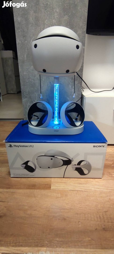 PS VR 2 (PS VR2) állvánnyal, lencsevédővel