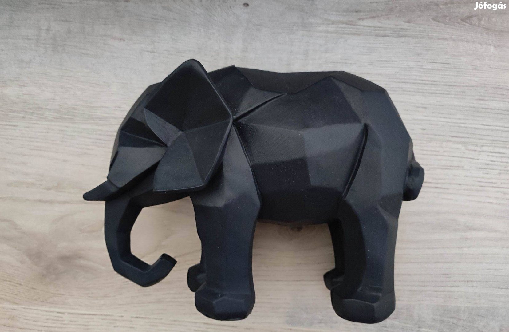 PT Living origami elefánt