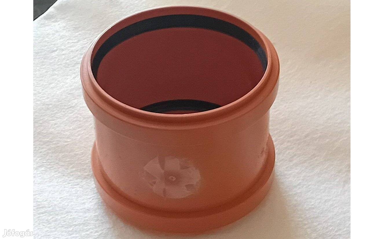 PVC kg áttoló karmantyú 110-es