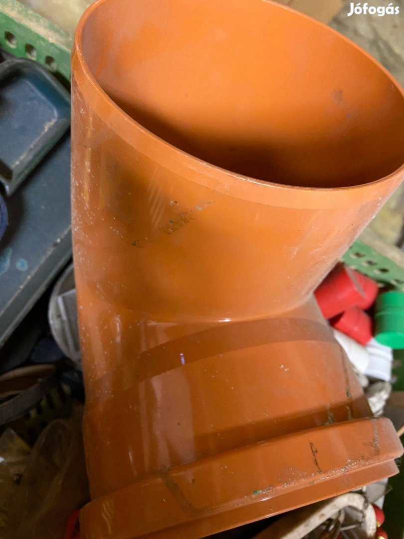 PVC könyök műanyagból KG 160/87°