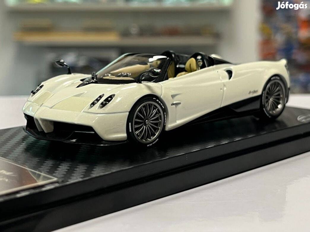 Pagani Huayra Roadster 2017 1:43 Almost Real ALM450302 Limited Ed. 504