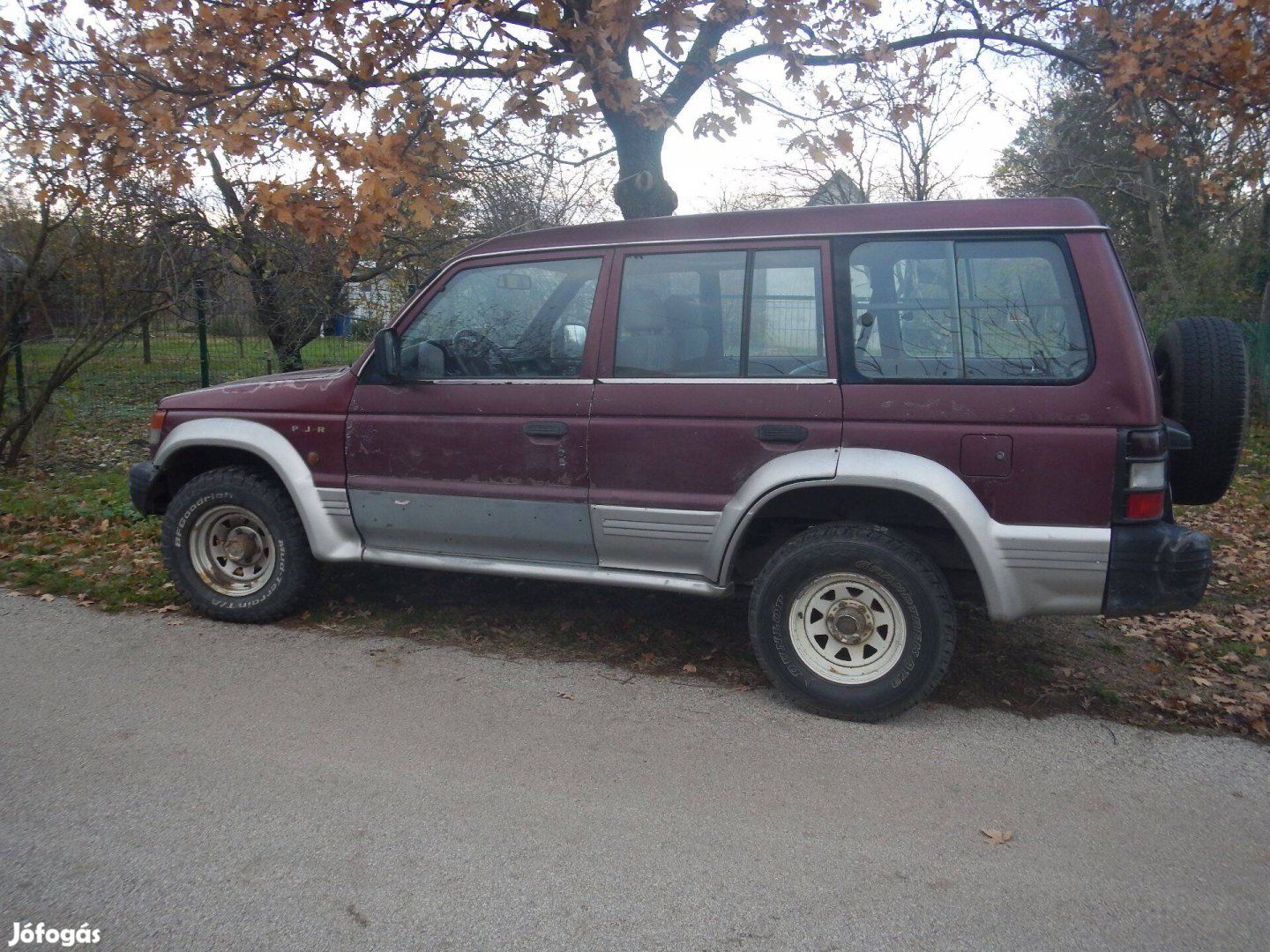 Pajero 2,5 TD GLX Bordó
