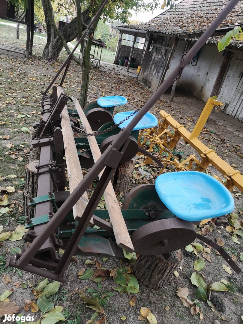 Palánta ültető gép 