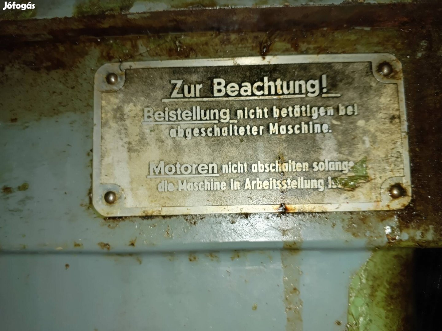 Palást köszörű esztergagép