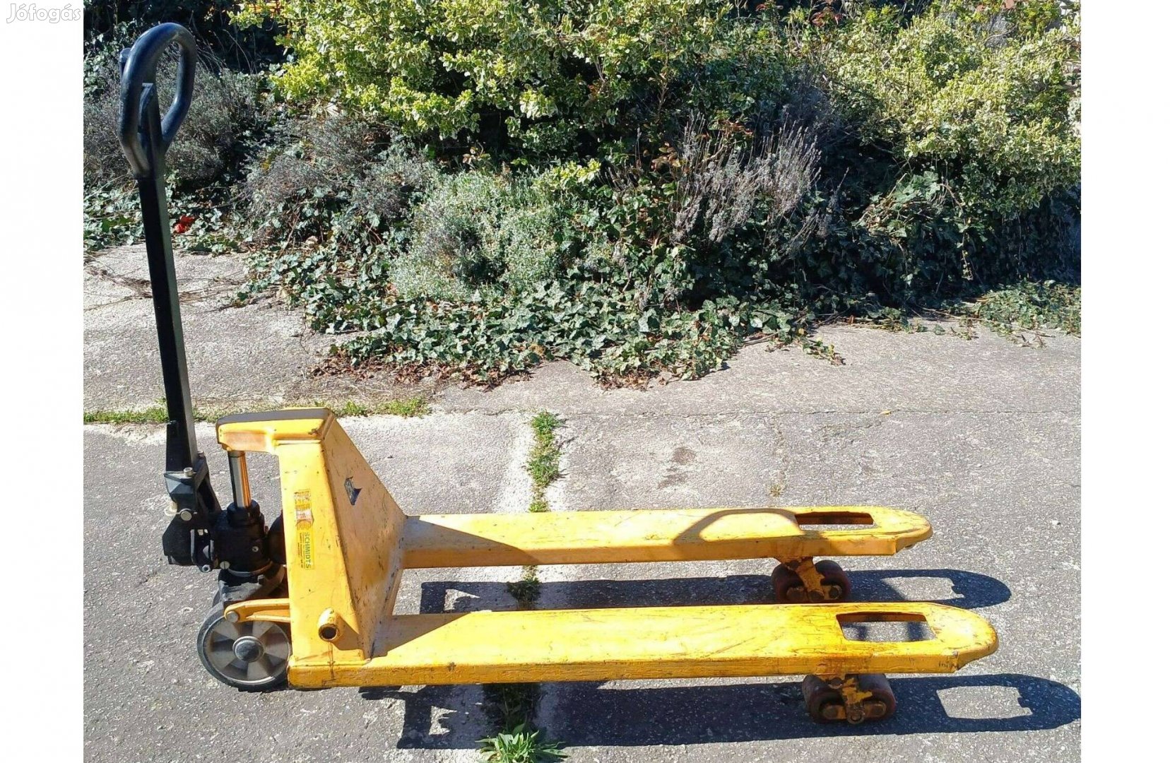 Palettázó raklapemelő béka 2,5T emelő