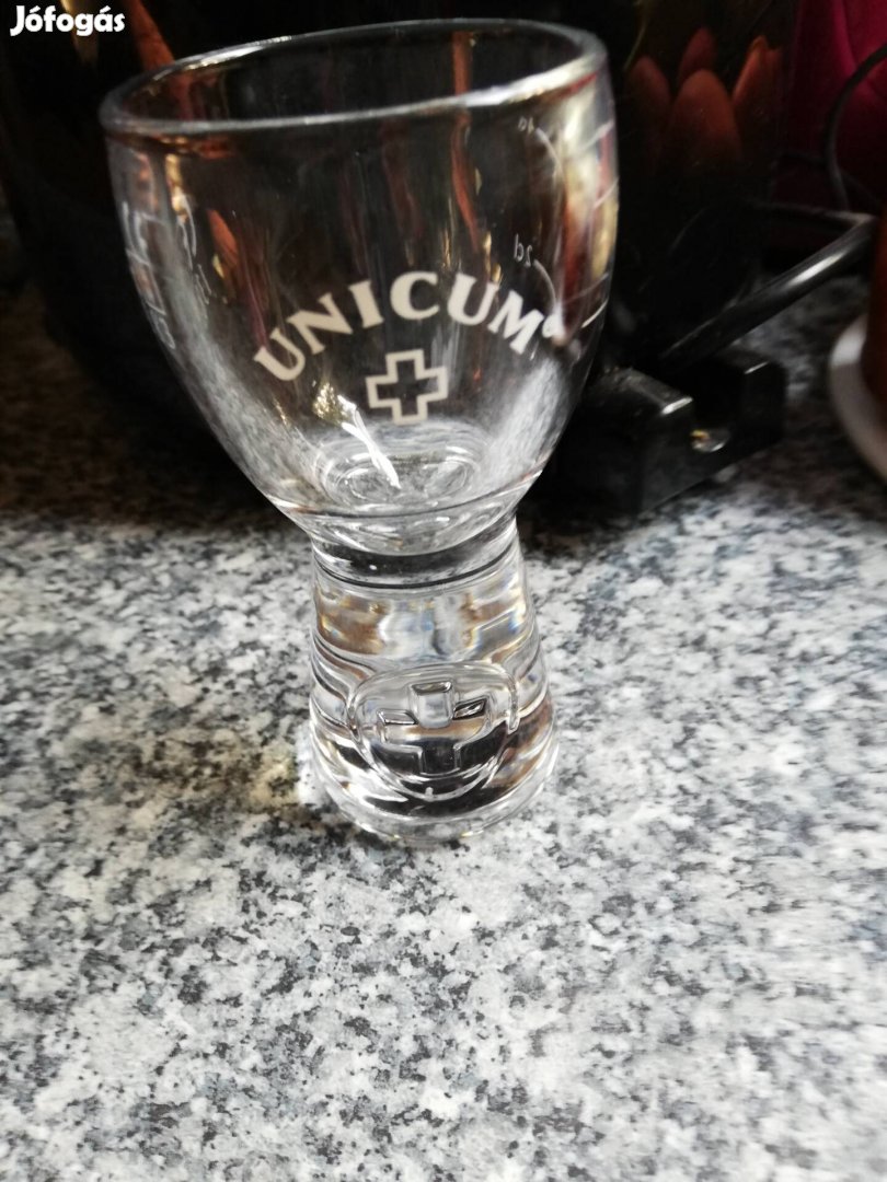 Pálinkás pohár, Unicumos. 4 cl. 500 ft. 06706149315 