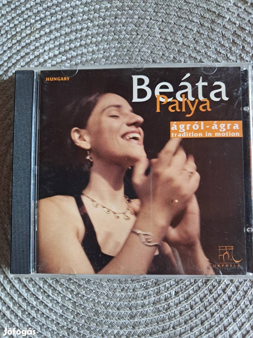 Palya Beáta Ágról- Ágra