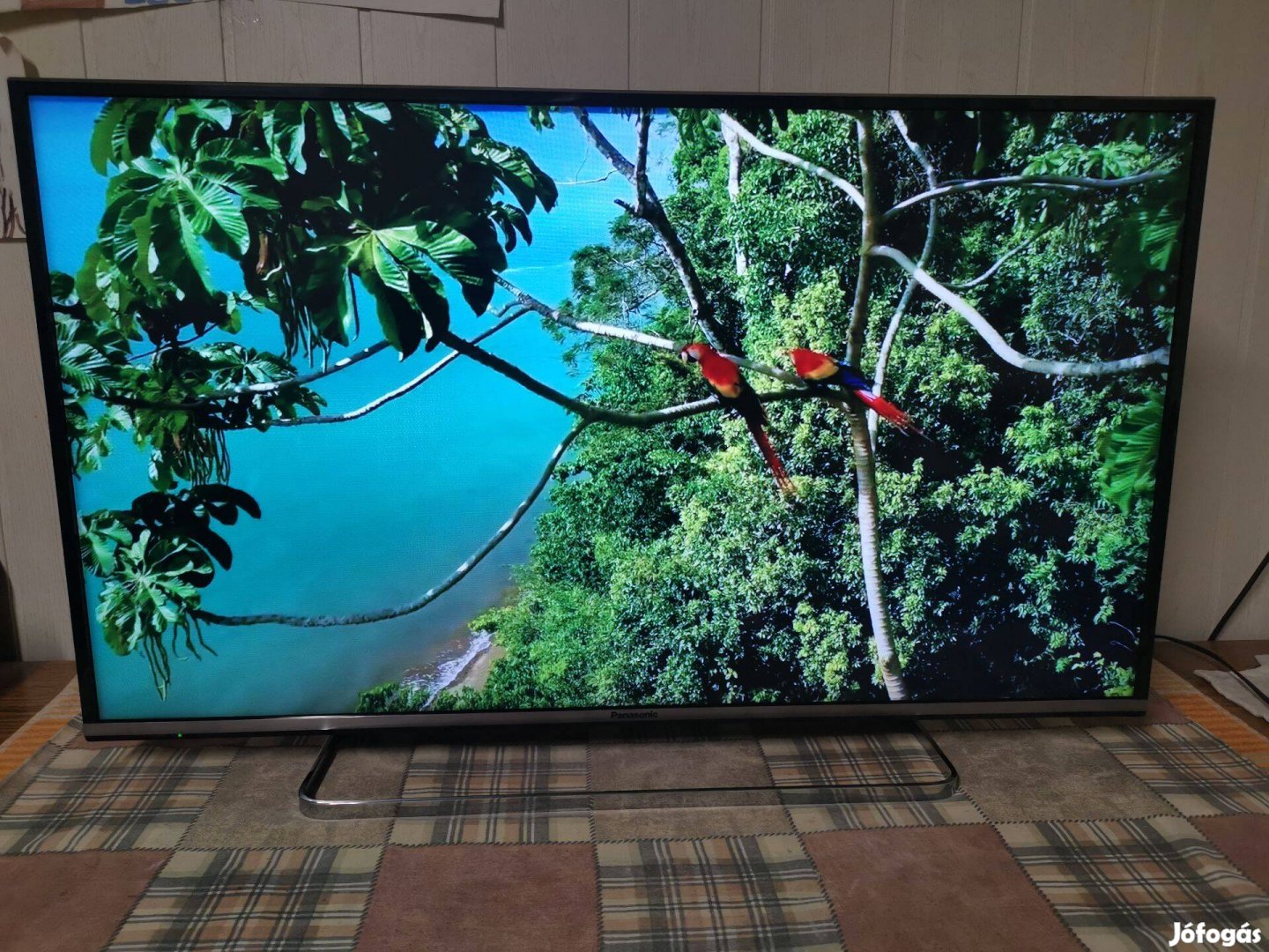 Panasonic 107cm, 3D, 1200Hz, Wifi, Youtube, Smart Led Tv