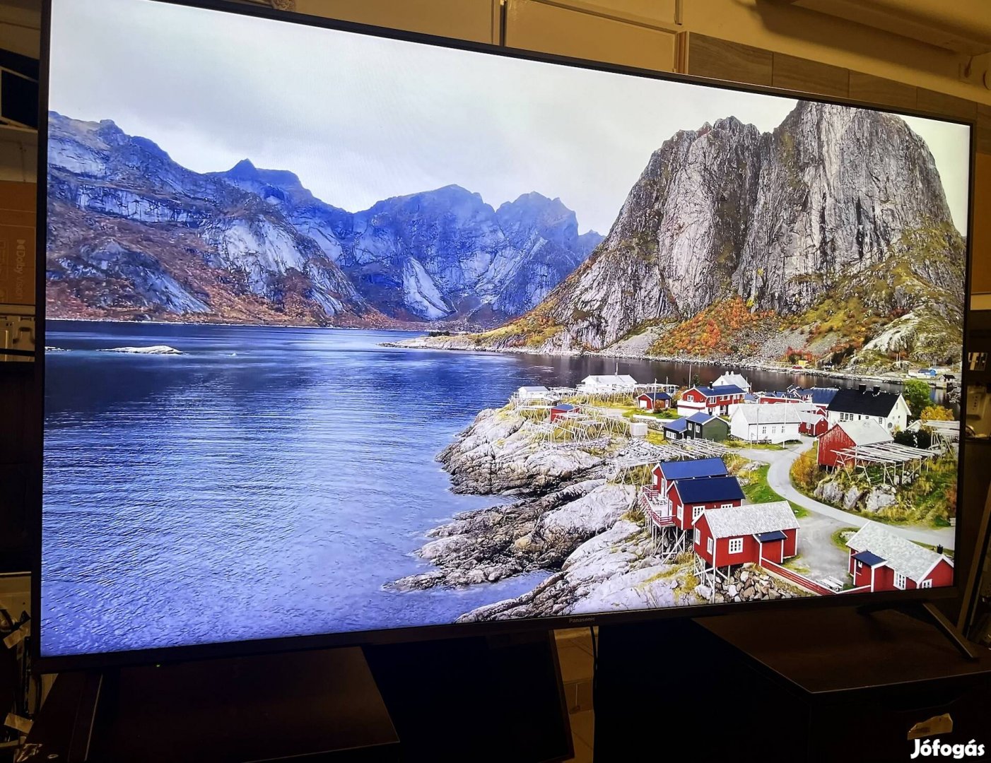 Panasonic 4K smart 140cm számlával garanciával