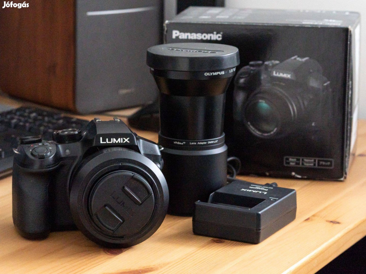 Panasonic FZ300 fényképezőgép + Olympus 1,7x Telekonverter+kiegészítők