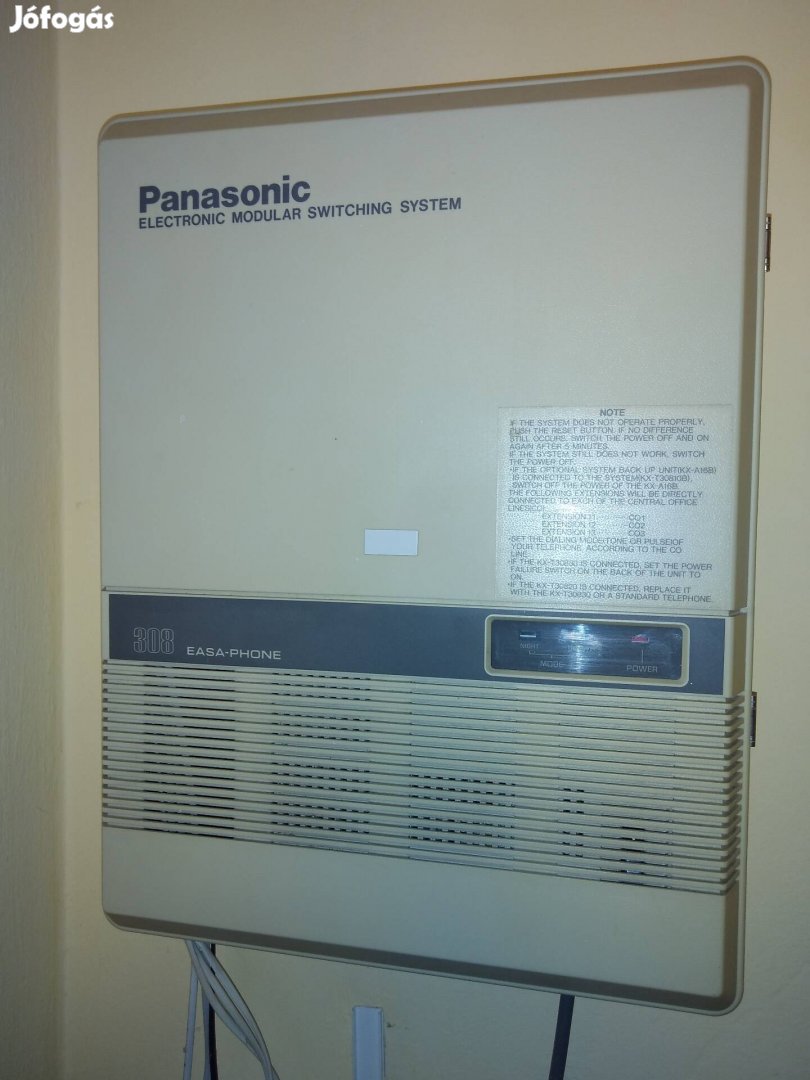 Panasonic Kx-T30810CE tel.alközpont +1 asztali készülék