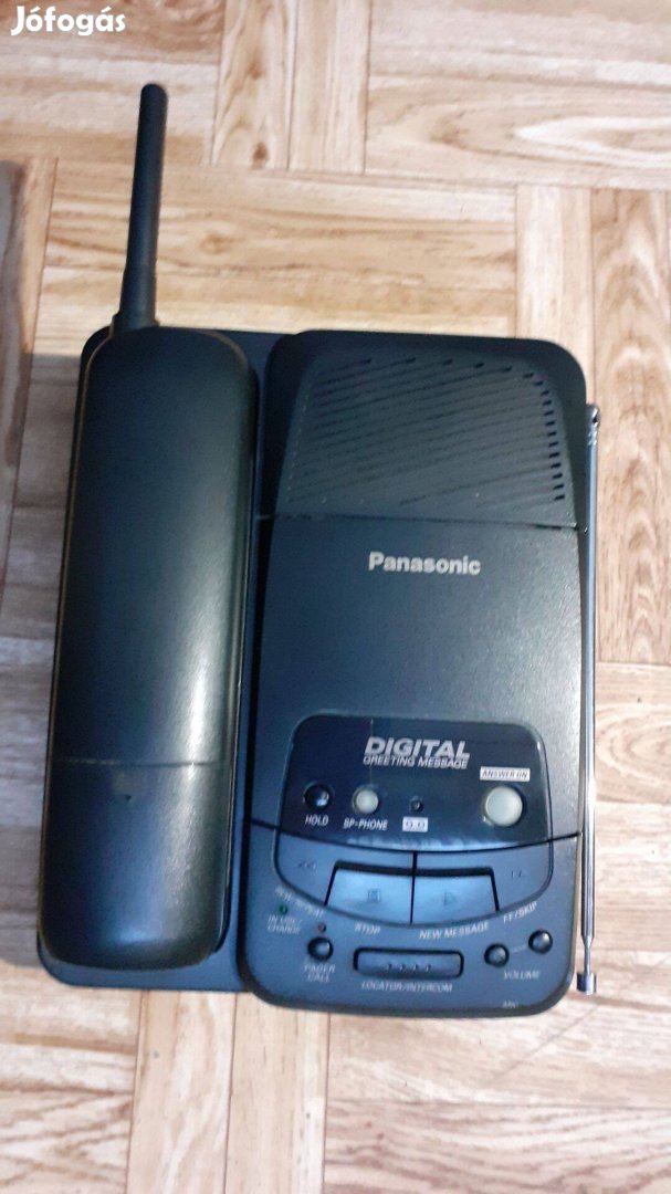 Panasonic Kx-T4410-B üzenetrögzítős hordozható telefon