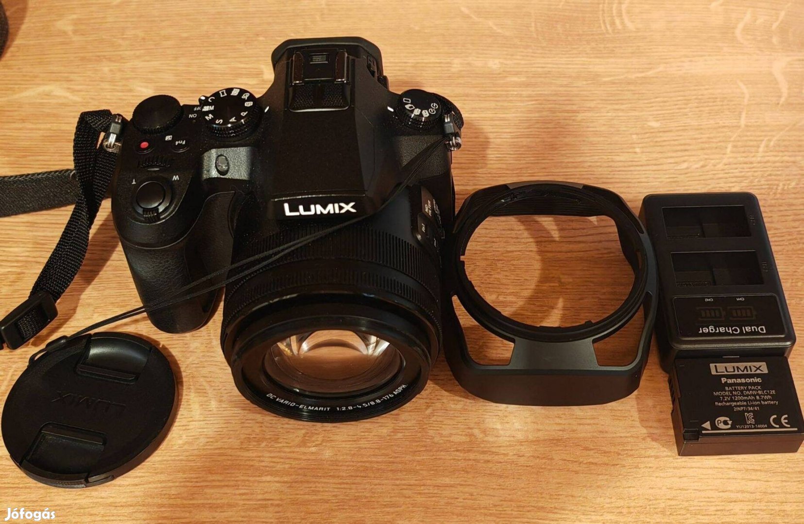 Panasonic Lumix FZ2000