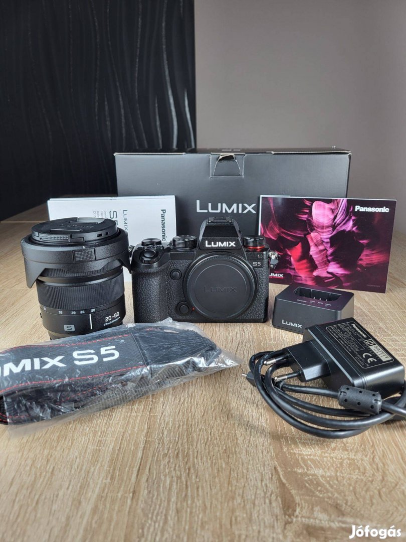 Panasonic Lumix S5 + Panasonic Lumix S 20-60mm objektív - Újszerű