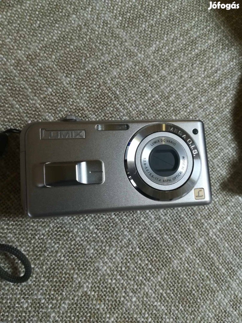 Panasonic Lumix digitális fényképezőgép DMC-LS3, + samsonite tartó