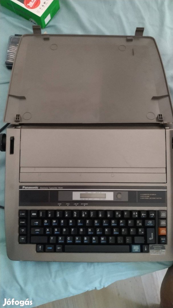 Panasonic R-540 elektromos írógép