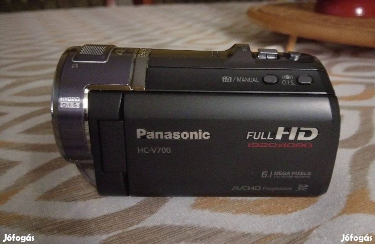 Panasonic (HC-V700) Full HD digitális videókamera