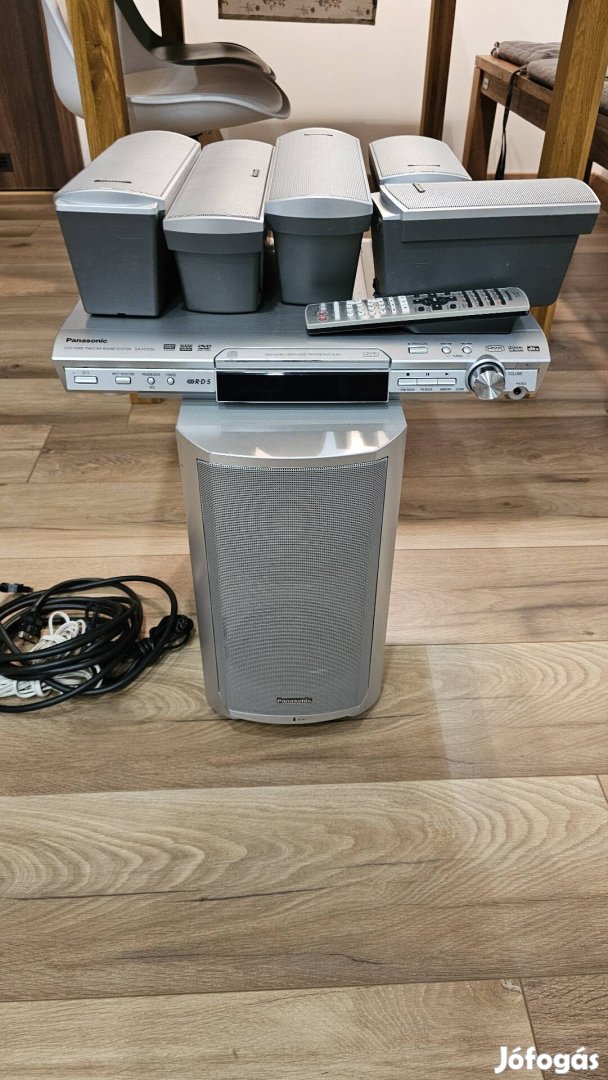 Panasonic házimozi rendszer HT535
