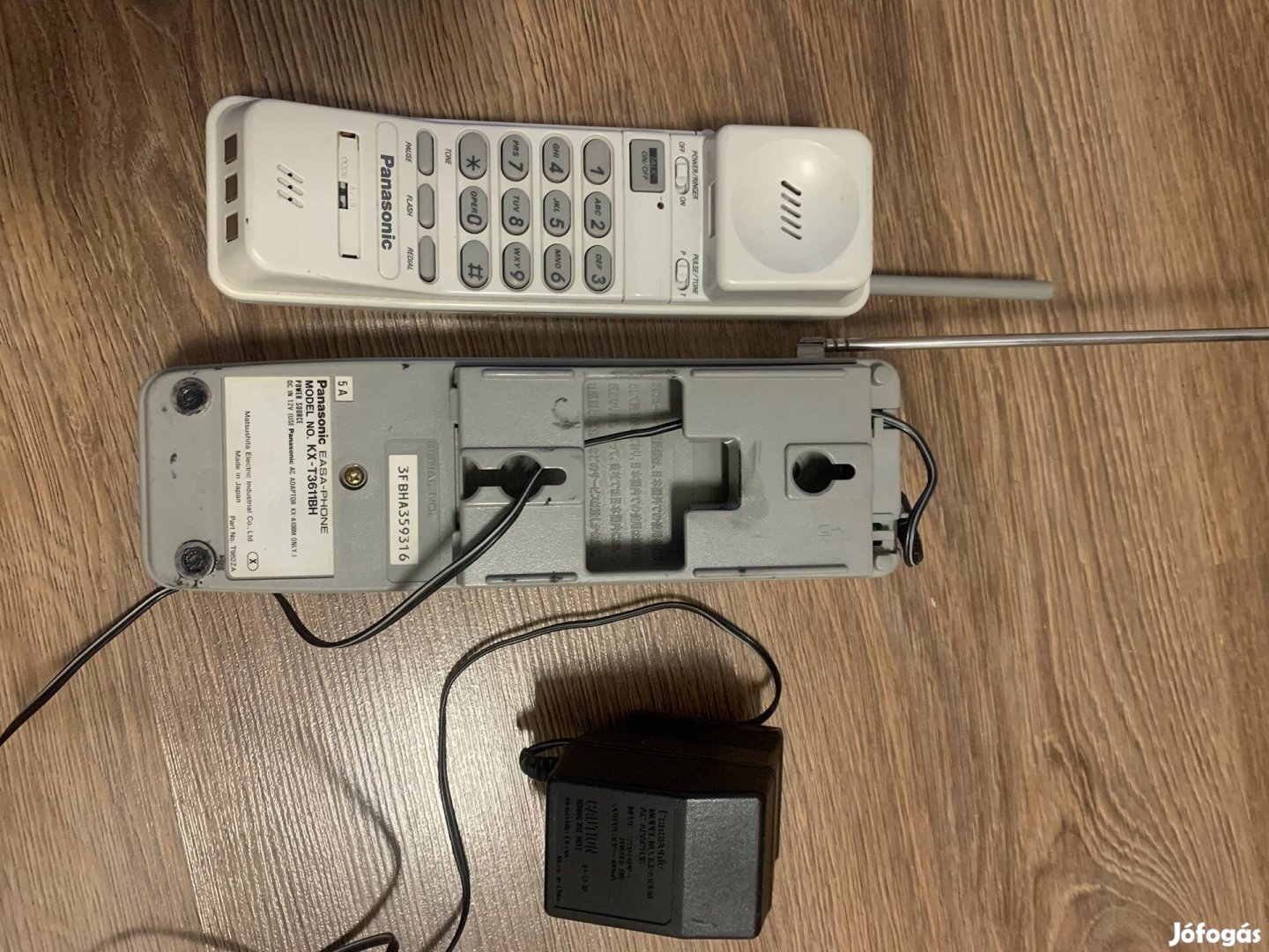 Panasonic hordozható fali telefon